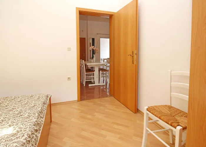 דירה In Mit Eigenem Balkon By Interhome